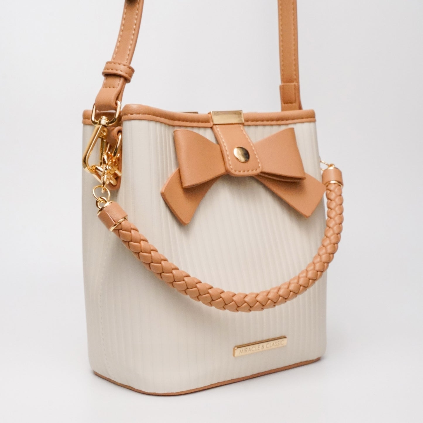 Ribbon Bucket Bag