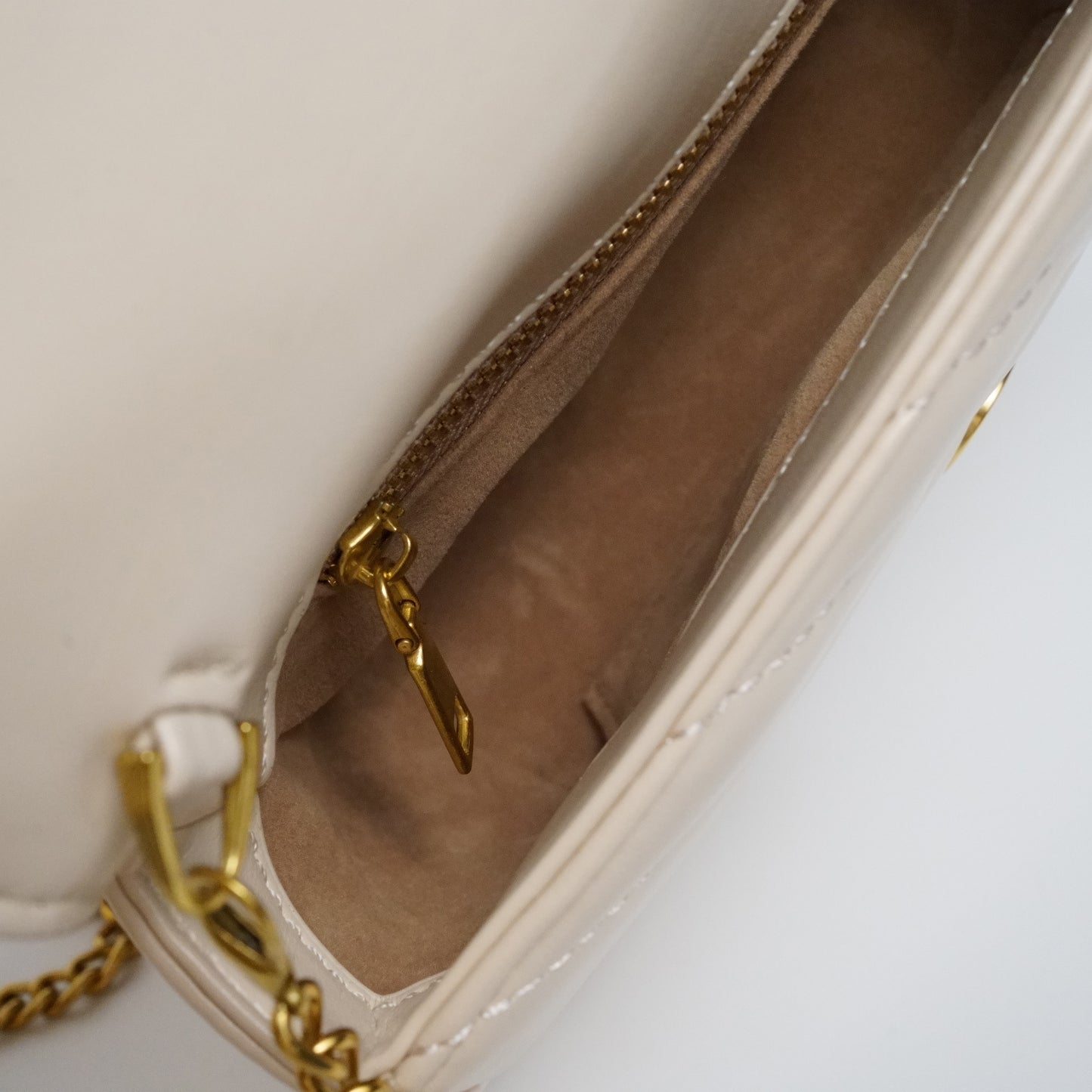 Ivory Woodie Crossbody Bag