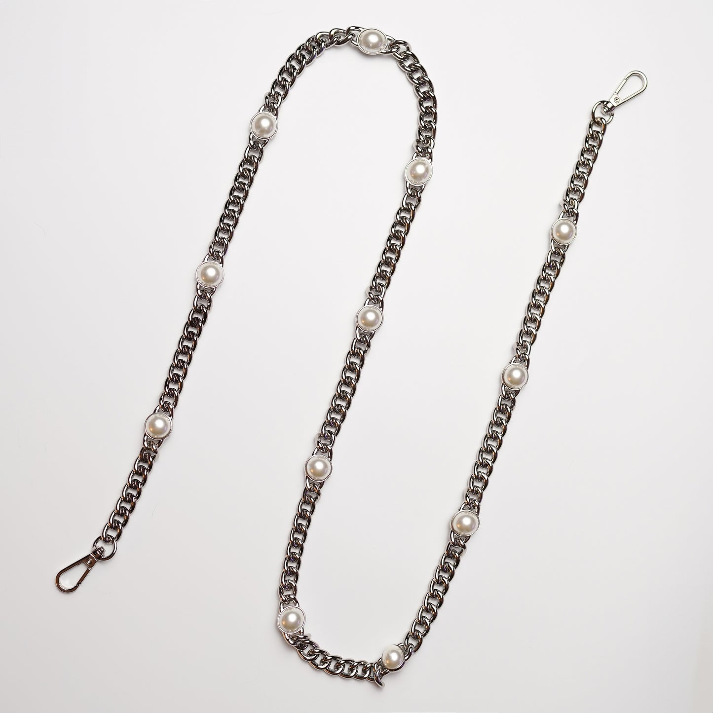 Vintage 12-Pearl Silvery Bag Chain