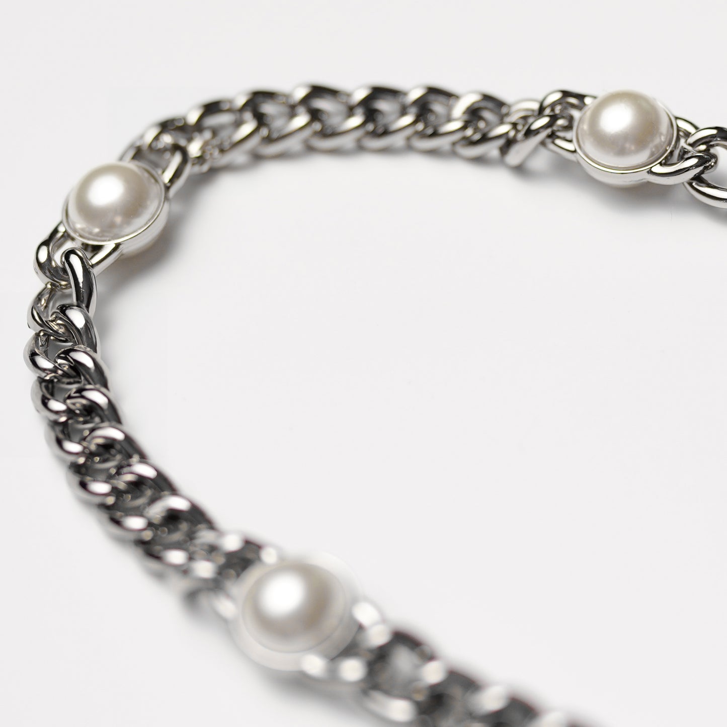 Vintage 12-Pearl Silvery Bag Chain