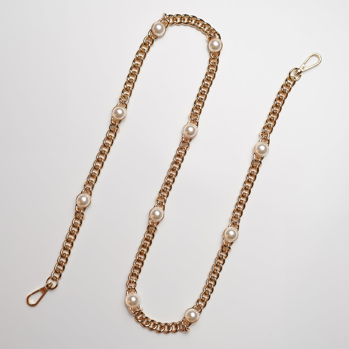 Vintage 12-Pearl Golden Bag Chain