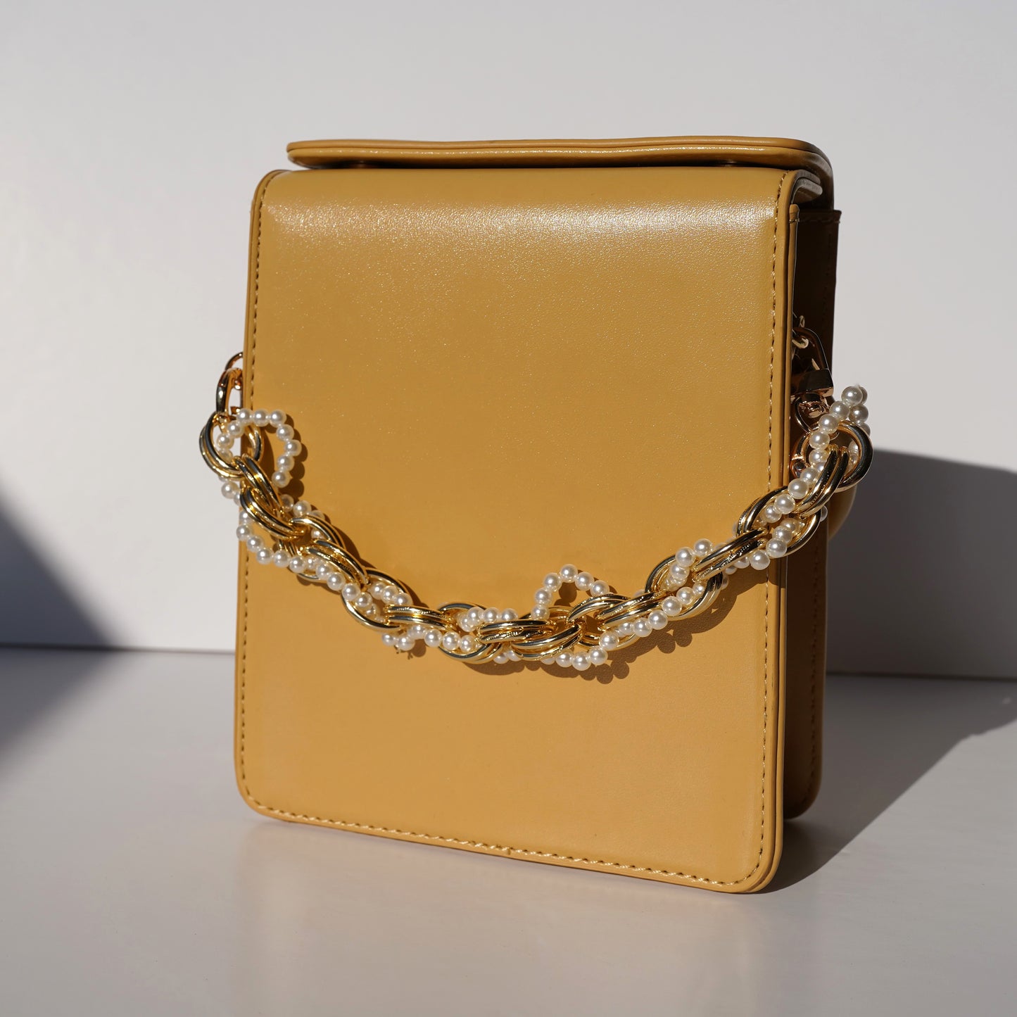 Golden Moon Top Handle Bag Chain